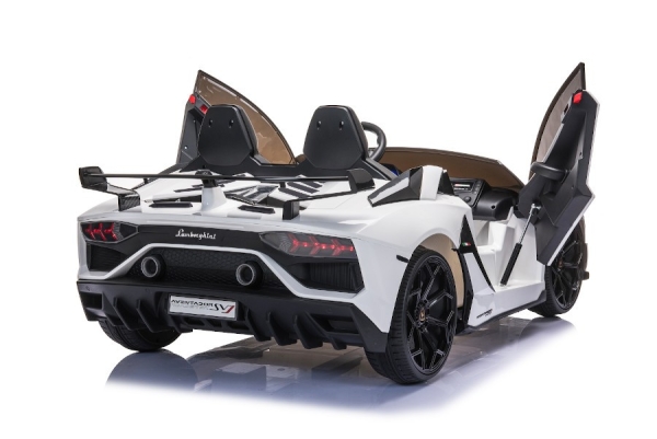 Kinderfahrzeug weiss "Lamborghini Aventador SVJ Doppelsitzer" - Lizenziert - 12V7AH, 2 Motoren- 2,4Ghz Fernsteuerung