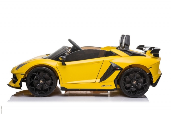 Kinderfahrzeug Gelb Elektro Auto Lamborghini Aventador SVJ Doppelsitzer - Lizenziert - Fernsteuerung, MP3, Ledersitz+EVA+Lackiert